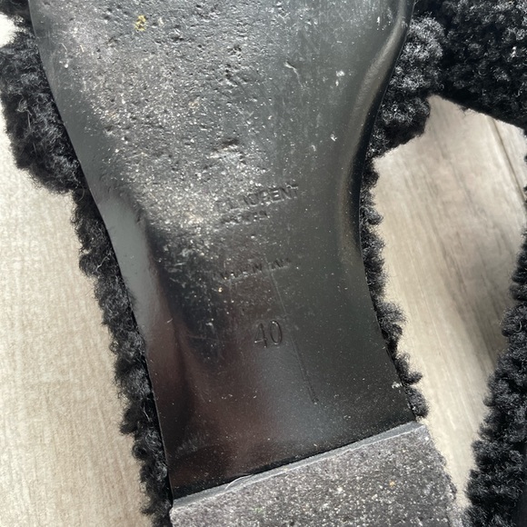 YSL Saint Laurent Tribute shearling sandals/slides - Picture 3 of 5